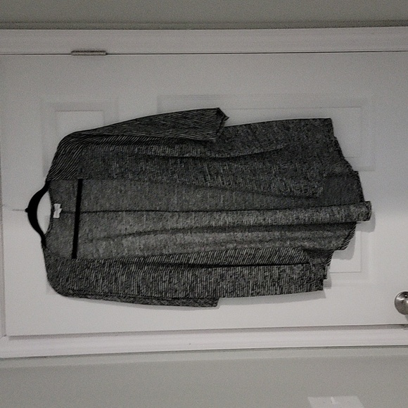 LuLaRoe Other - Lularoe Lindsay Kimono Sweater